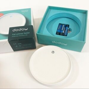 Dodow Sleeping Aid Device, Helps Falls Asleep faster
